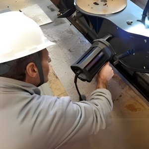 Ensaios não Destrutivos por Partícula Magnética por Eletrodo Ensaios não Destrutivos por Partícula Magnética por Eletrodo